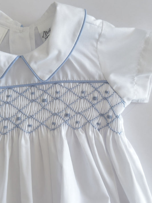 FH01-25-3 White/Blue Smocked Bubble