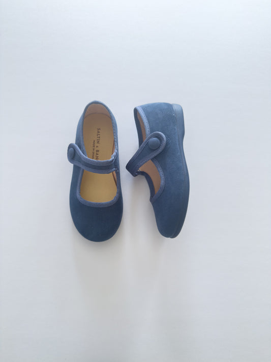 1144-02 Mercedita French Blue