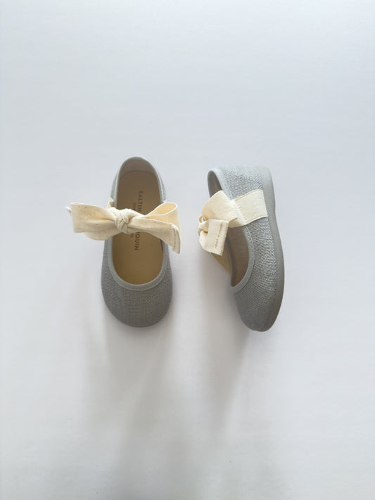 1174-09 Bow Mary Jane Gris