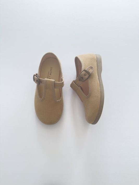 1136-02 T-Strap Camel