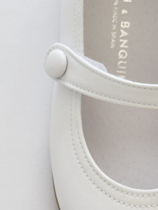 SB1030 Leather Mary Jane White