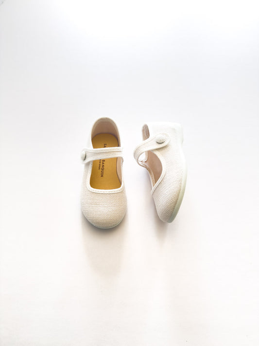 1144-09 White Mary Jane