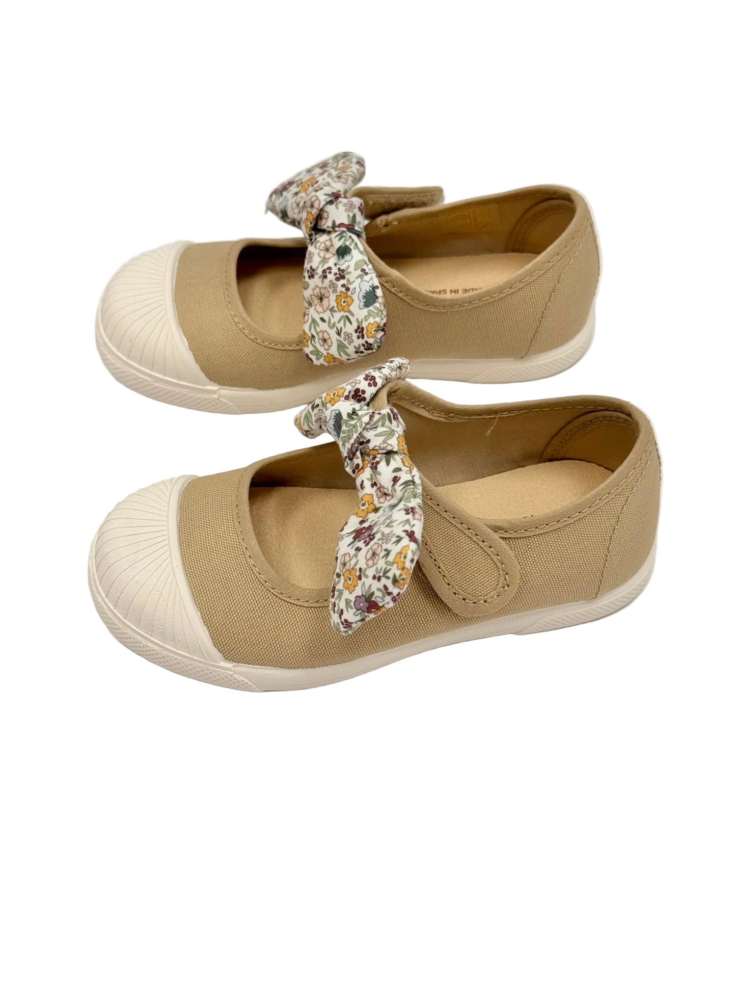 Tan Flower Bow Canvas Sneakers 4016-01