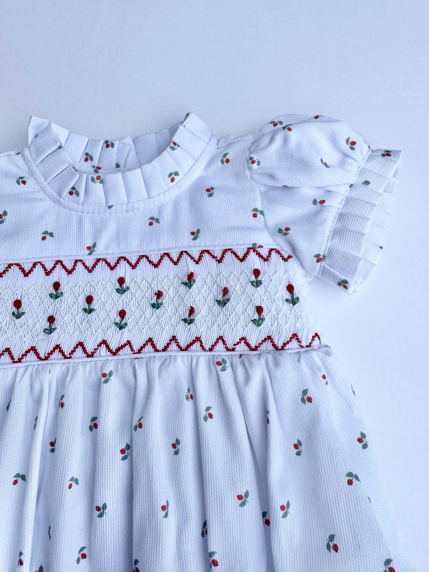 F14-25-2 White and Red Flower Smocked Romper