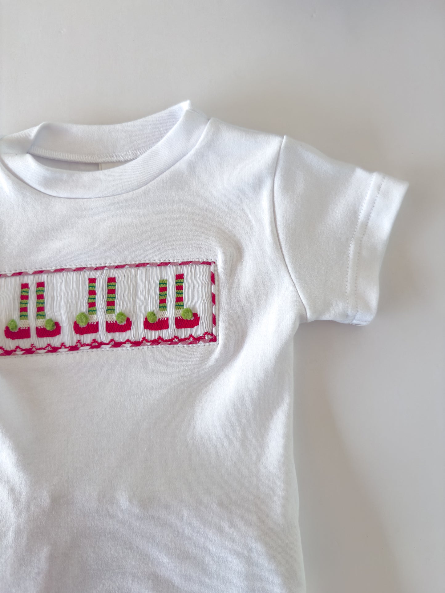 F06-25-3 Red Check Elf Shorts Set