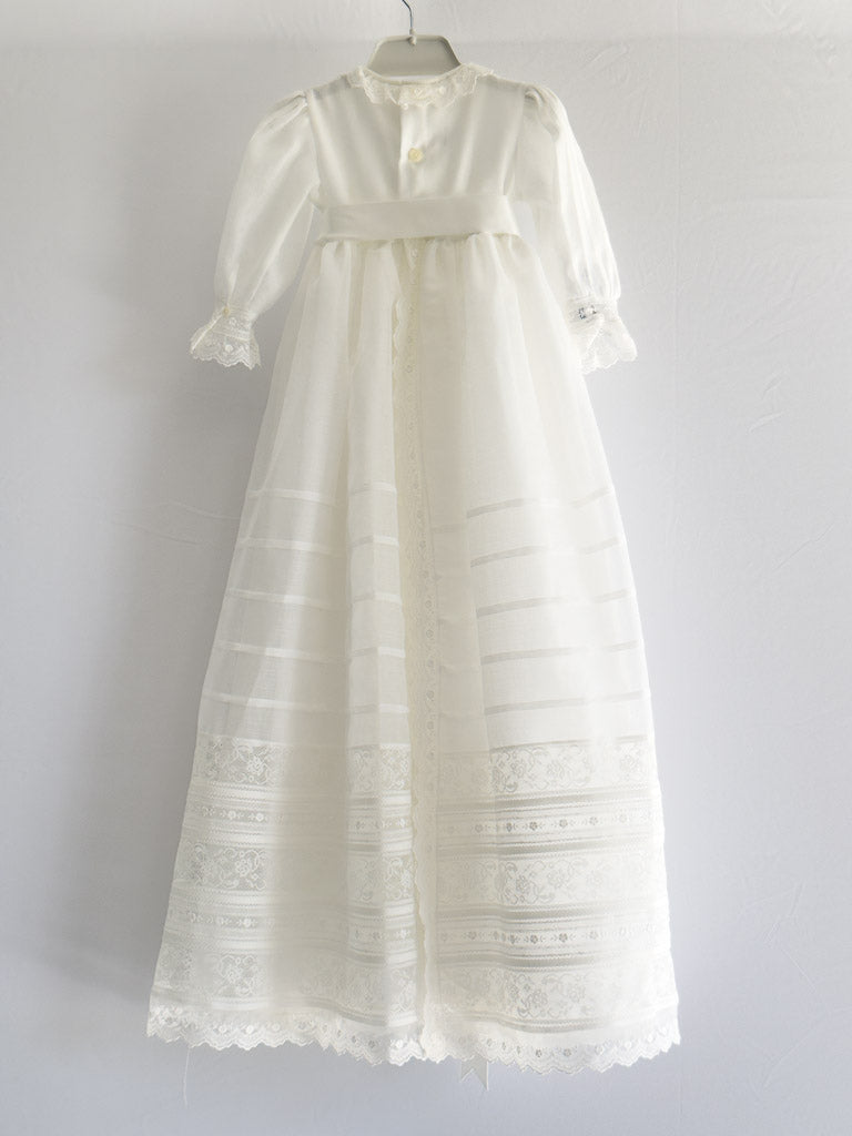 Batista Inglesa Gown 210