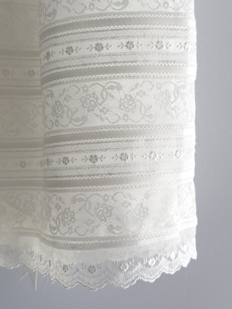Batista Inglesa Gown 210