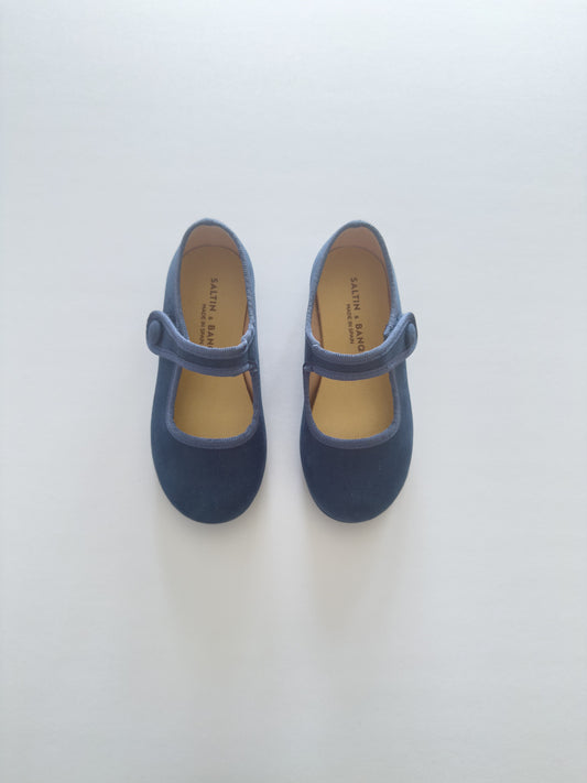 1144-02 Mercedita French Blue