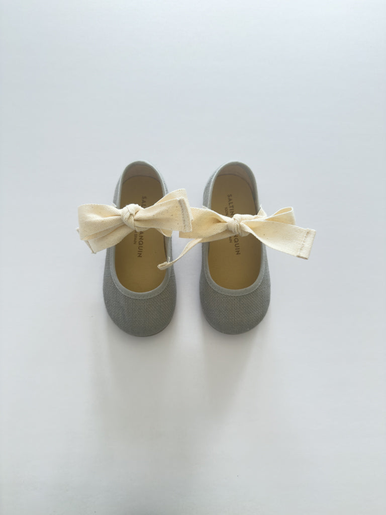 1174-09 Bow Mary Jane Gris