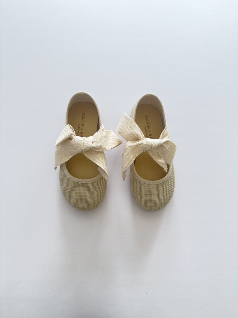 1174-09 Bow Mary Jane Hielo