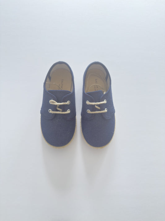 2133-09 Marino Lace Up