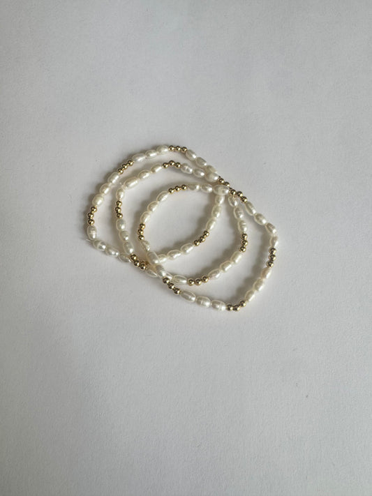 Pearl Bracelet Set