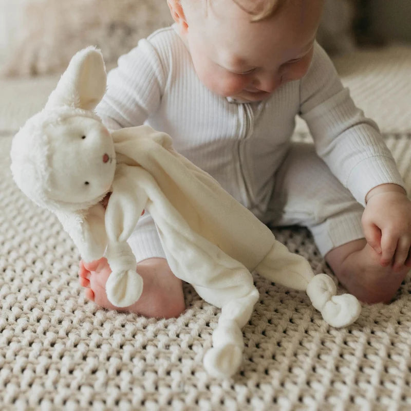Kiddo the Lamb Knotty Friend