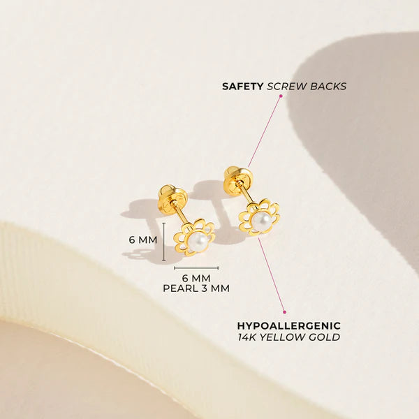 14K Gold Flower Freshwater Pearl Earring